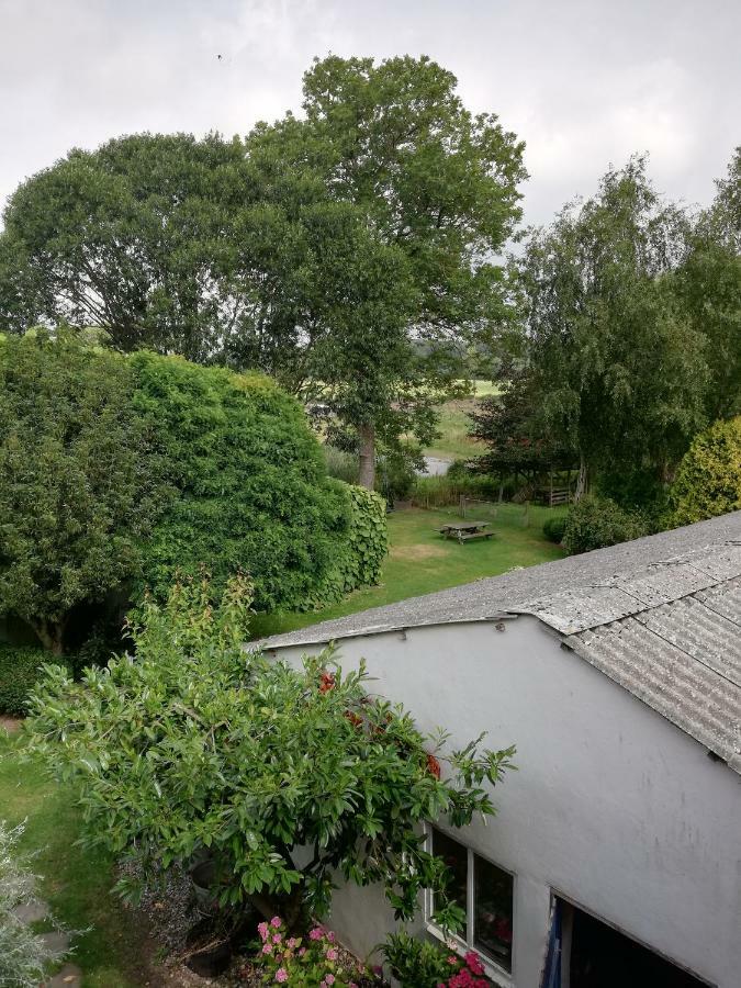 Tankefuld Living'S Horsefarm Apartman Svendborg község Kültér fotó